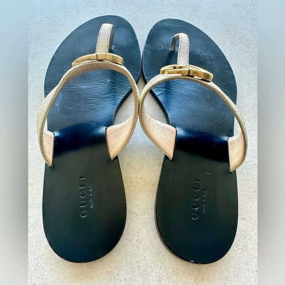 Gucci GG Marmont Sandals Metallic Gold Leather Thong Flats Flip Flops Size 37